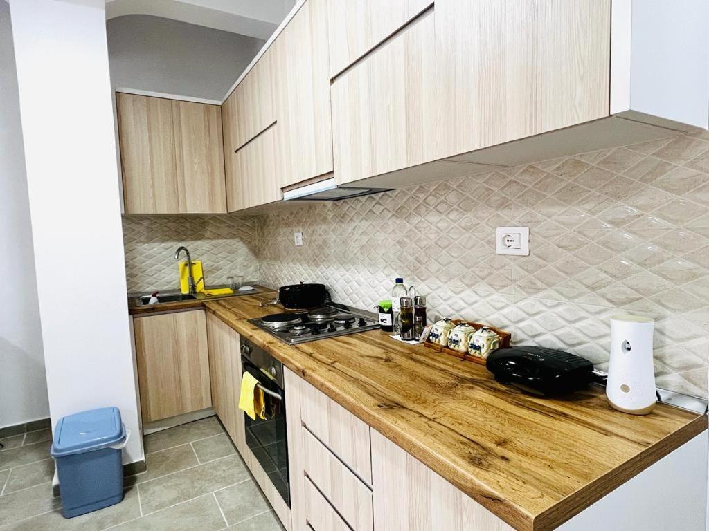 Kristian Apartments Berat Exteriér fotografie